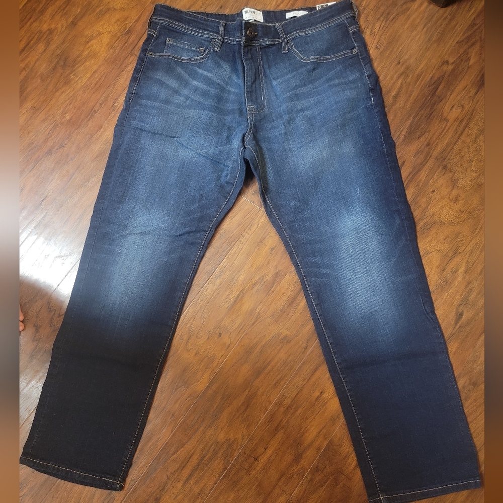 NWT William Rast Men's Dimension flex mid-rise straight leg jeans sz. 36×30
